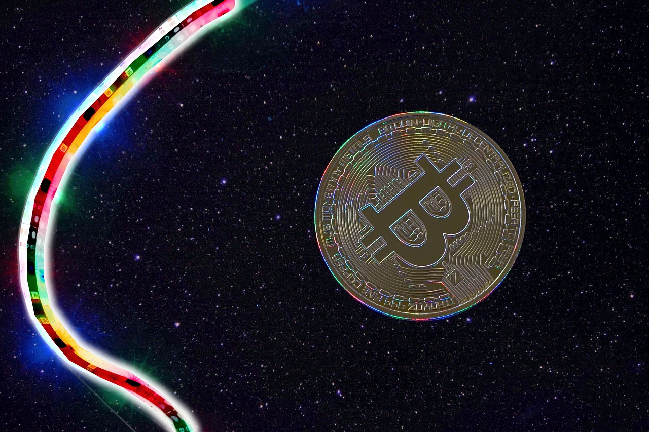 比特币减半满周年、涨逾三成！机构进场加速牛市